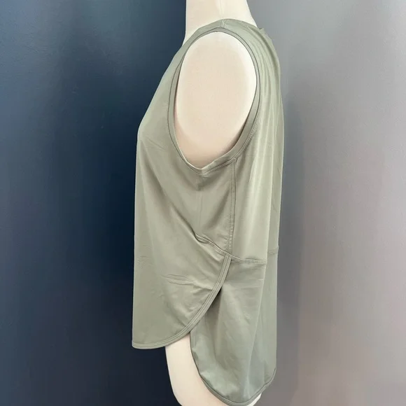 NWT Joyspels Sage Green Athletic Tank Size M - Picture 5 of 8